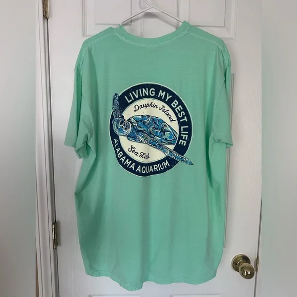 ❤️Dauphin Island Graphic T-Shirt Size XL - Picture 1 of 5